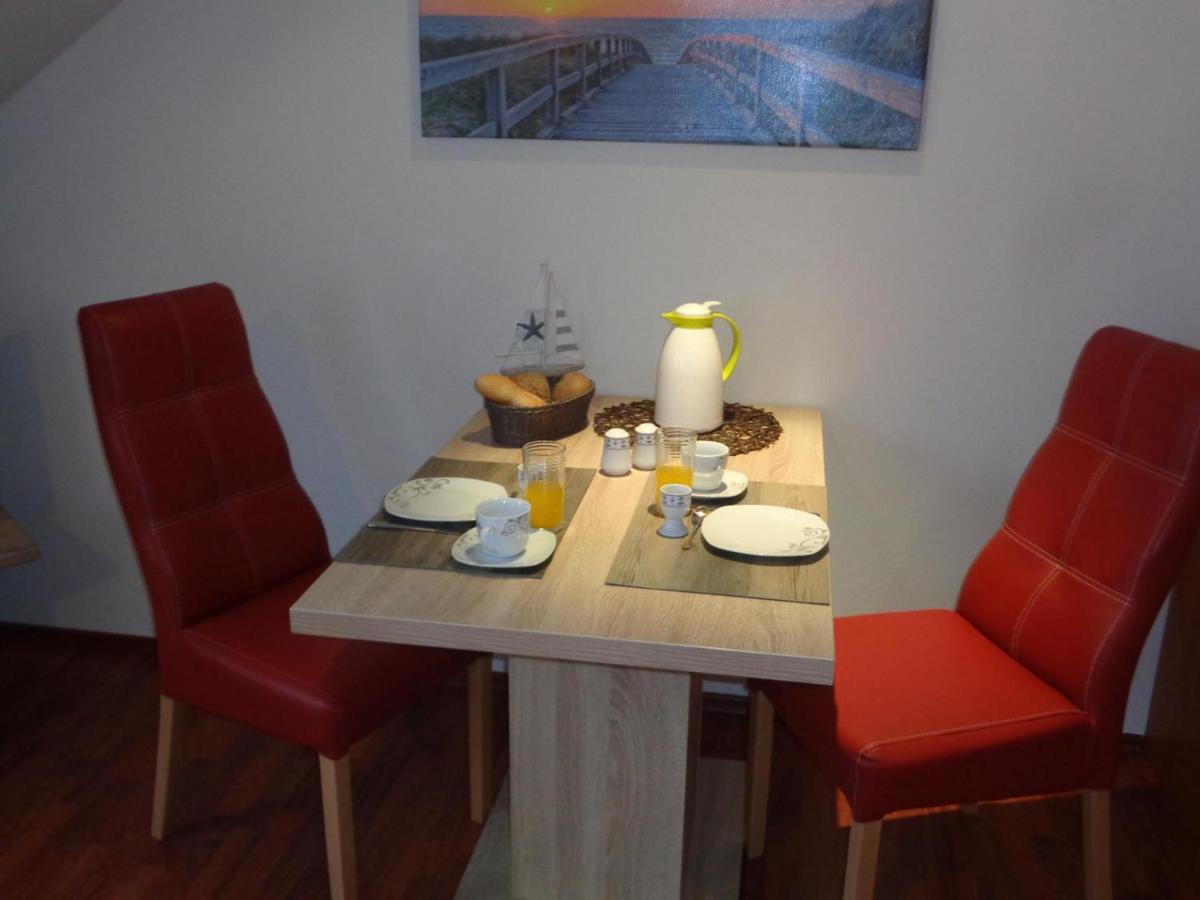 Hafenresidenz - Ferienwohnung 37 Wiek auf Rügen Exterior foto