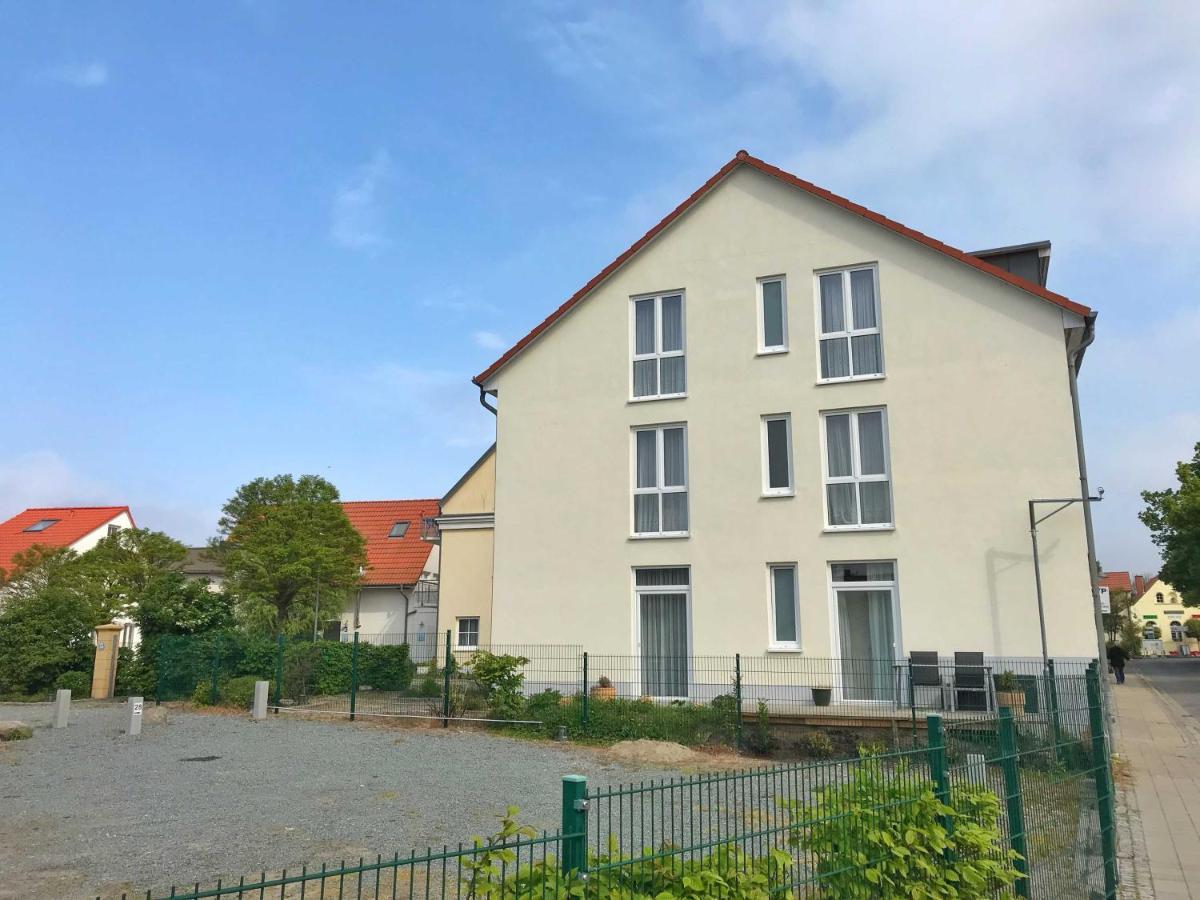 Hafenresidenz - Ferienwohnung 37 Wiek auf Rügen Exterior foto