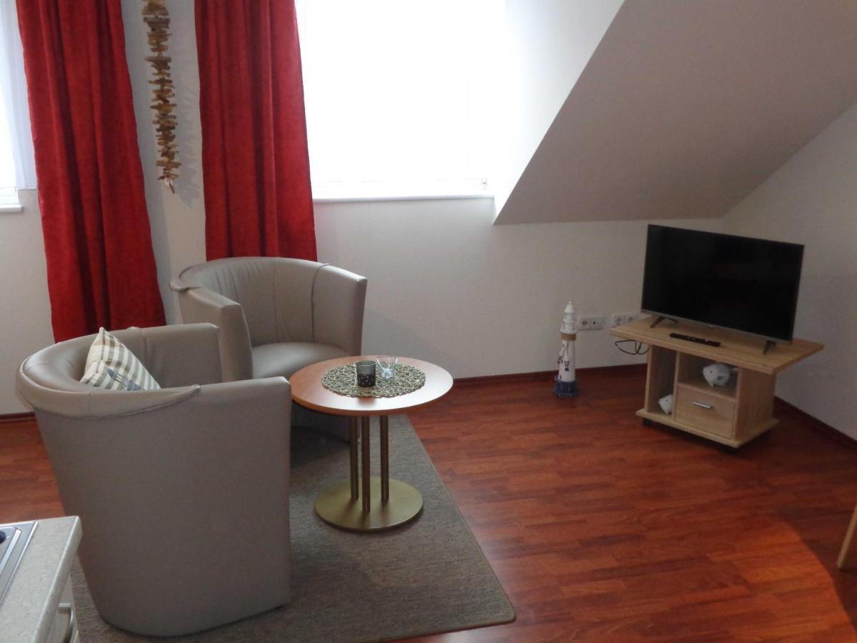 Hafenresidenz - Ferienwohnung 37 Wiek auf Rügen Exterior foto