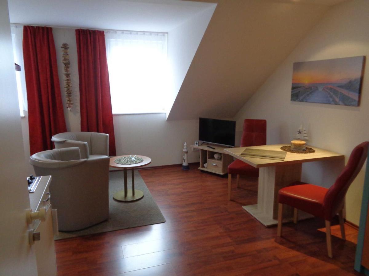 Hafenresidenz - Ferienwohnung 37 Wiek auf Rügen Exterior foto