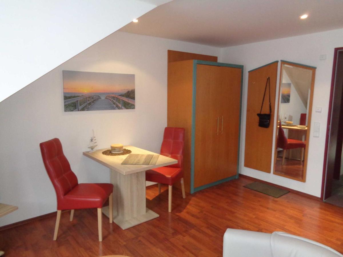 Hafenresidenz - Ferienwohnung 37 Wiek auf Rügen Exterior foto
